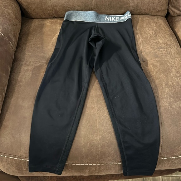 Nike Pro Youth XS Gym Leggings - Picture 1 of 2
